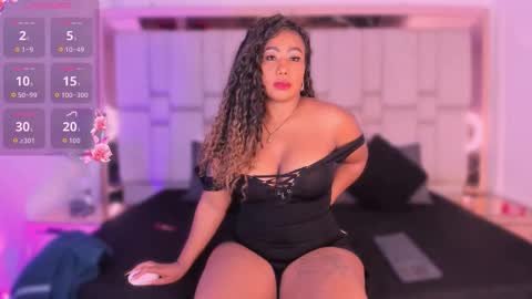   online show from December 22, 8:23 pm