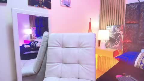 mary_luckaysha online show from May 11, 7:33 pm