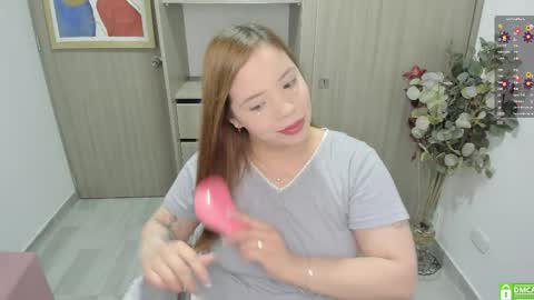 Girl of your dreams  online show from May 22, 12:52 am