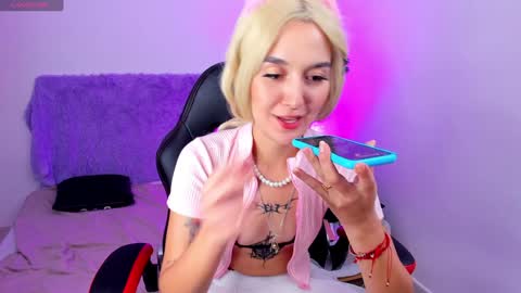 mary_magic online show from December 30, 7:59 am