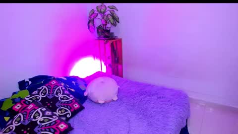 mary_magic online show from October 10, 11:20 pm