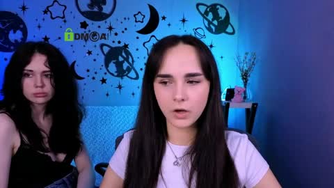 Mary online show from May 20, 9:01 pm