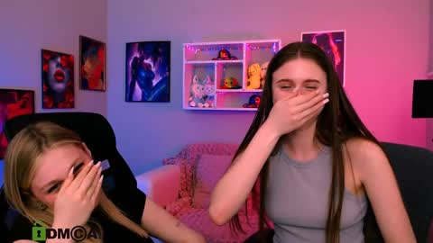 Mary online show from May 10, 3:36 pm
