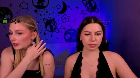 Mary online show from May 22, 10:02 am