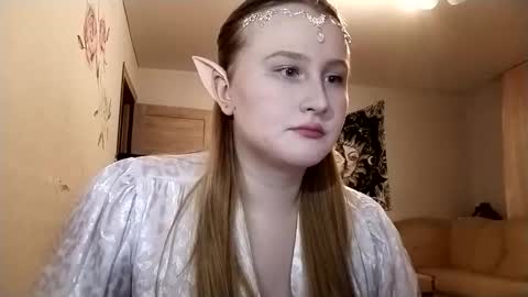 Mary online show from October 28, 4:24 pm