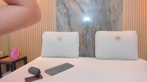  MARY  online show from May 20, 11:18 am