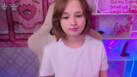Snapshot of mary_u chatting on September 25, 3:49 am Ur Mary online show from September 25, 3:49 am