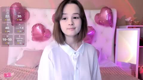 Snapshot of mary_u chatting on February 20, 3:23 am Ur Mary online show from February 20, 3:23 am