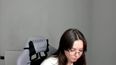 Alice online show from May 19, 6:31 am