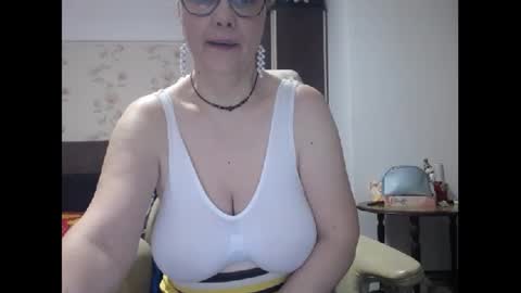 Mary online show from January 17, 3:45 am