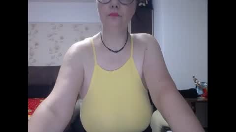Mary online show from December 30, 3:47 am
