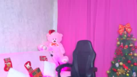 maryam online show from December 21, 1:10 am