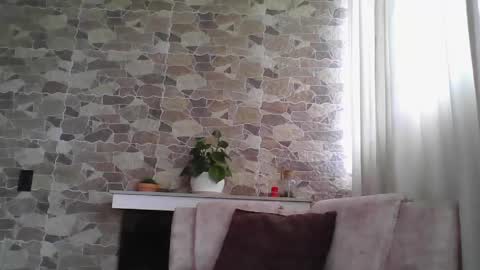 Engracia online show from May 26, 1:54 pm
