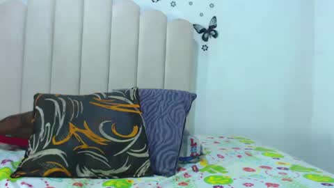 maryannlit online show from July 6, 12:43 pm