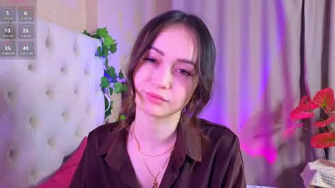 Bella3 online show from May 26, 8:30 pm