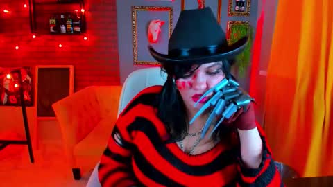 Mary online show from October 31, 4:03 am