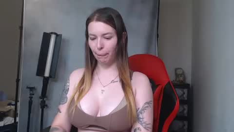 MaryHotLoves online show from October 22, 4:56 pm