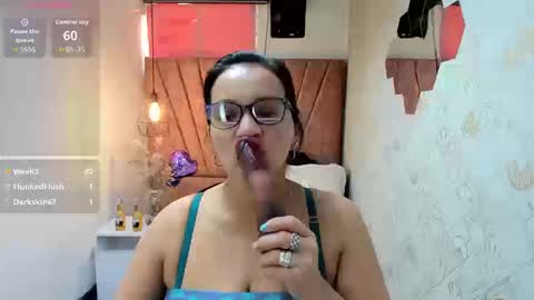 Marylin online show from September 25, 8:50 pm