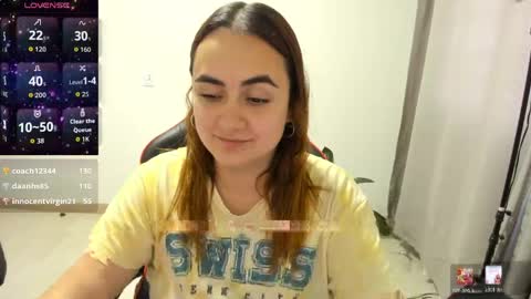 Dulce Maria online show from May 5, 10:13 pm