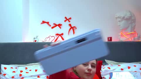 MaryMurrays online show from March 26, 7:21 am