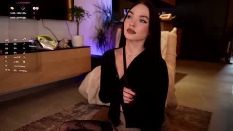 Marina online show from October 17, 2:20 pm