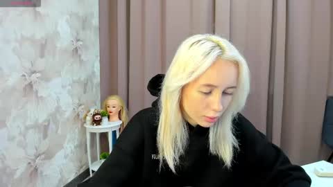 Luucy UTC1 Mon Tue Wed Thu Fri 0500-1130 online show from October 27, 2:40 am