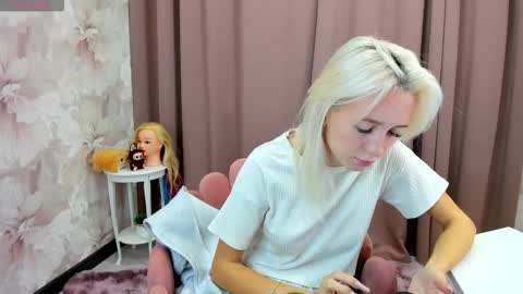 Luucy UTC1 Mon Tue Wed Thu Fri 0500-1130 online show from October 14, 2:58 am