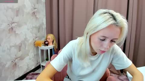 Luucy UTC1 Mon Tue Wed Thu Fri 0500-1130 online show from October 15, 3:09 am