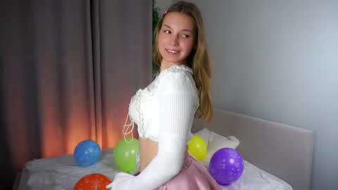 Sunny online show from March 19, 9:08 pm