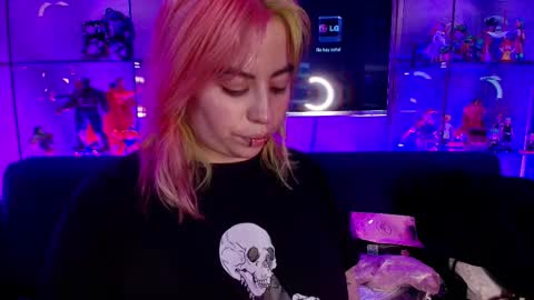 TATIANA  AND ROUS online show from February 19, 11:10 am