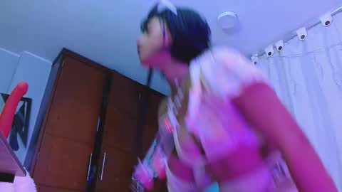 mattilda_18 online show from November 15, 11:28 pm