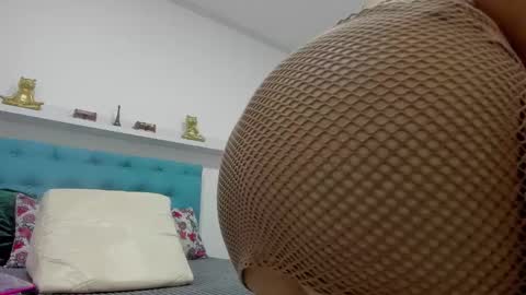 Snapshot of mature_sexylove chatting on February 4, 11:27 pm mature_sexylove online show from February 4, 11:27 pm