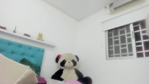Snapshot of mature_sexylove chatting on February 26, 11:59 pm mature_sexylove online show from February 26, 11:59 pm