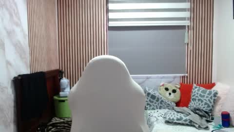 Sonia online show from May 12, 4:24 pm