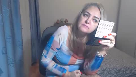 maturediana online show from December 20, 3:47 am