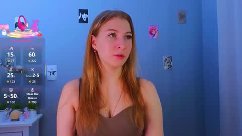 maureencoombs online show from October 26, 4:52 am