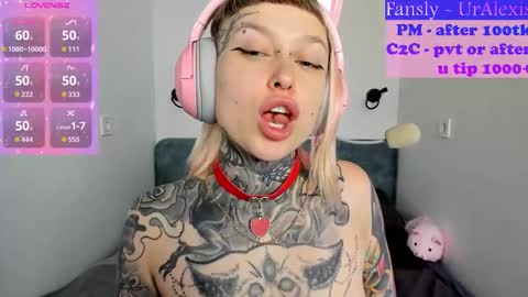 Snapshot of max69alexa chatting on September 25, 6:01 am Ur sweet heart online show from September 25, 6:01 am