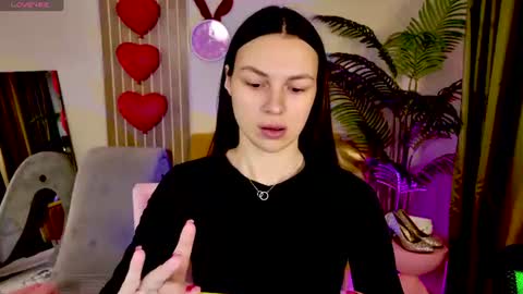 MaxinCarroll online show from June 14, 10:04 am