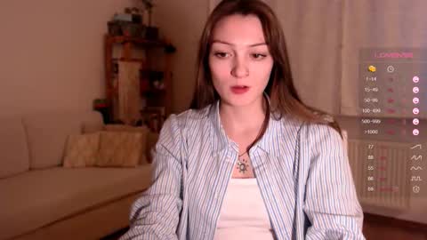 Maxine online show from January 19, 1:29 pm