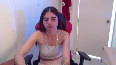 maxinesex_ online show from May 13, 5:30 pm