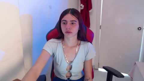 maxinesex_ online show from May 8, 1:58 pm