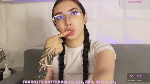 gabby online show from March 23, 11:05 am