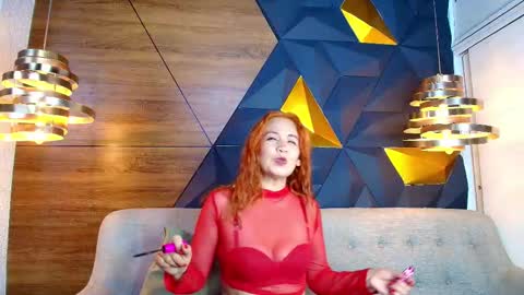 gabby online show from November 25, 3:09 am