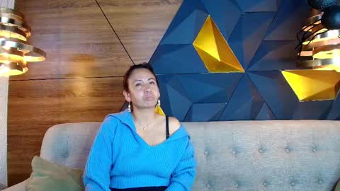 gabby online show from November 5, 2:39 am