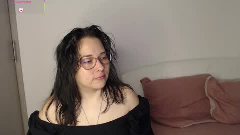 May online show from April 5, 3:05 am