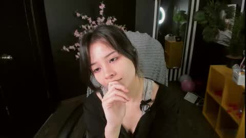 may_lings online show from March 15, 10:01 pm