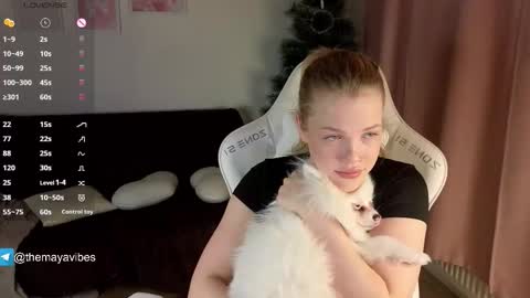 Maya online show from January 17, 3:25 am