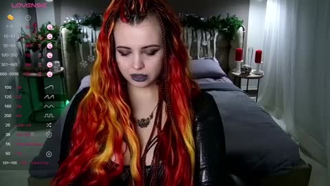Maya Mils online show from December 29, 1:13 am