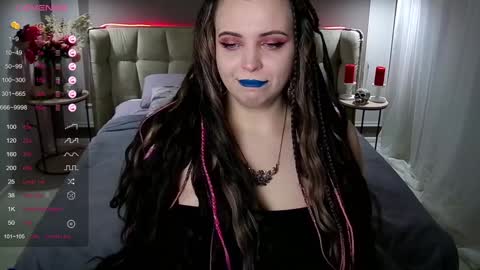 Maya Mils online show from December 5, 1:36 am