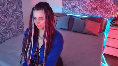 Maya Mils online show from May 28, 1:47 am
